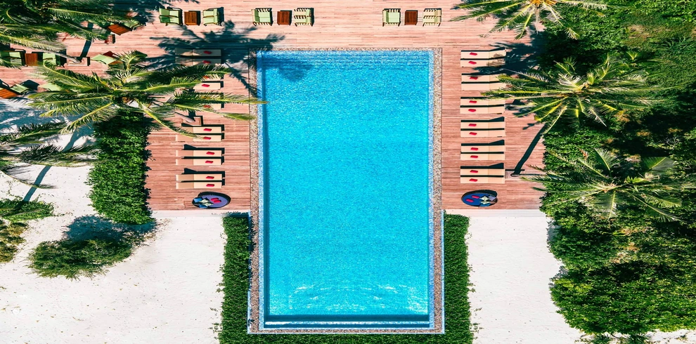 siyam-world-maldives-pool